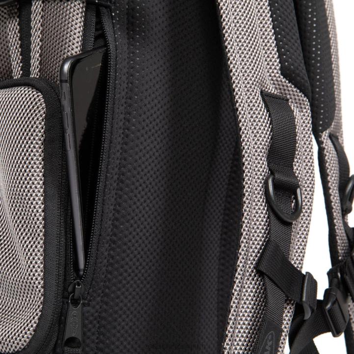 Eastpak tecum m cnnct lichtgrijs rugzakken J2ZH172