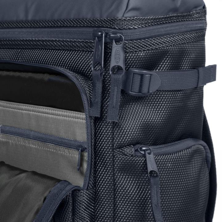Eastpak tecum top verbinding marine rugzakken J2ZH157