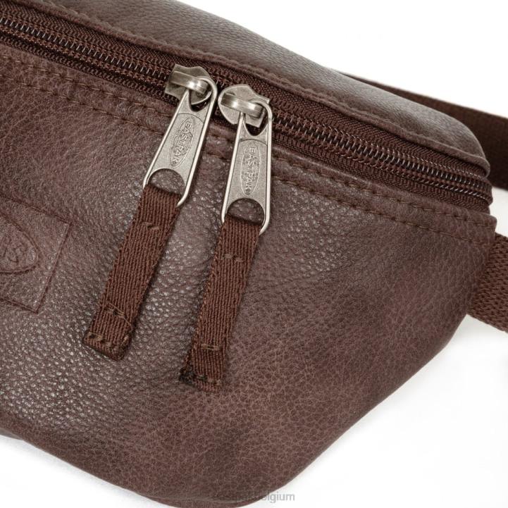 Eastpak springer korrelig bruin2 Tassen J2ZH300